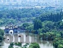 久久精品人妻-久久精品人妻，探寻现代家庭关系中的温情与理解